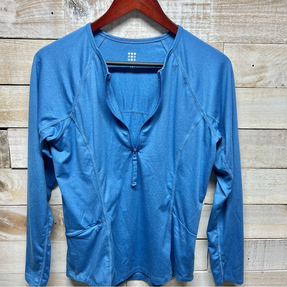 Title Nine Top Womens Medium Blue 1/4 Zip Sunbuster 2.0 Long Sleeve Hiking - Picture 4 of 11